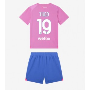 AC Milan Theo Hernandez #19 Koszulka Trzecich Dziecięca 2023-24 Krótki Rękaw (+ Krótkie spodenki)